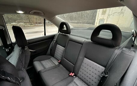 Volkswagen Bora, 2002 год, 300 000 рублей, 2 фотография