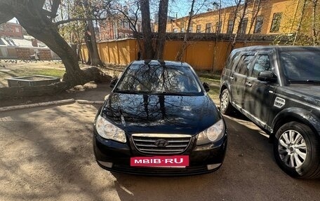 Hyundai Avante, 2010 год, 650 000 рублей, 2 фотография
