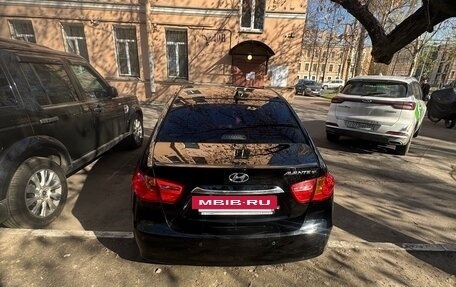 Hyundai Avante, 2010 год, 650 000 рублей, 4 фотография