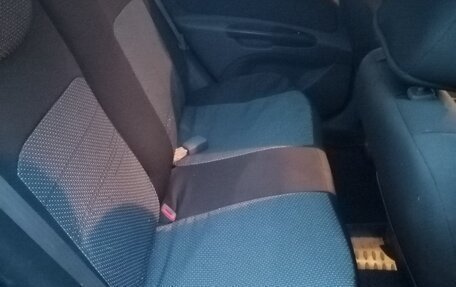 KIA Rio II, 2010 год, 700 000 рублей, 8 фотография