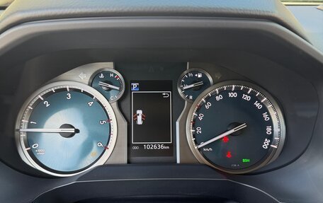 Toyota Land Cruiser Prado 150 рестайлинг 2, 2020 год, 6 500 000 рублей, 2 фотография