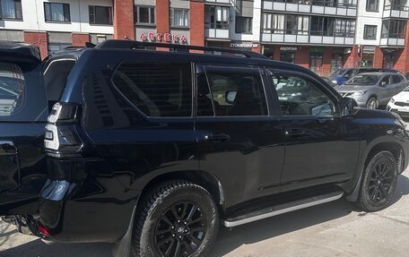 Toyota Land Cruiser Prado 150 рестайлинг 2, 2020 год, 6 500 000 рублей, 7 фотография