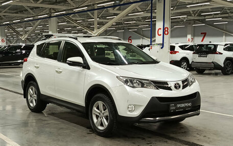 Toyota RAV4, 2014 год, 1 700 000 рублей, 7 фотография