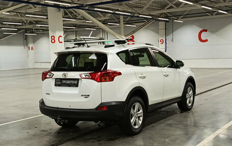 Toyota RAV4, 2014 год, 1 700 000 рублей, 9 фотография