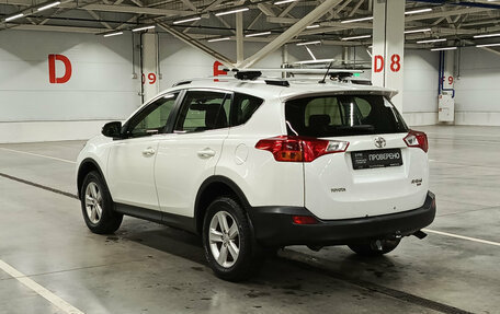 Toyota RAV4, 2014 год, 1 700 000 рублей, 11 фотография