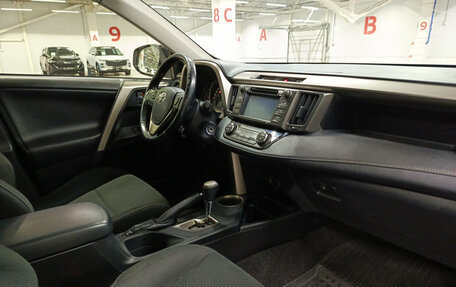 Toyota RAV4, 2014 год, 1 700 000 рублей, 15 фотография