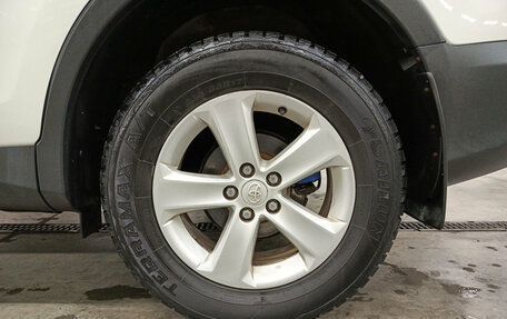 Toyota RAV4, 2014 год, 1 700 000 рублей, 22 фотография