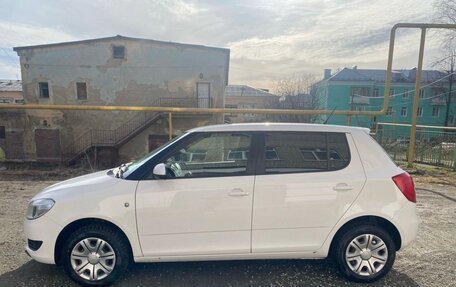 Skoda Fabia II, 2011 год, 580 000 рублей, 2 фотография