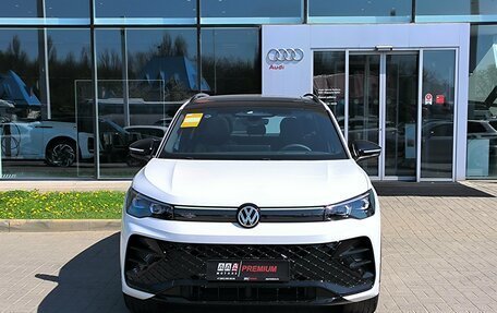 Volkswagen Tiguan, 2026 год, 4 700 000 рублей, 2 фотография