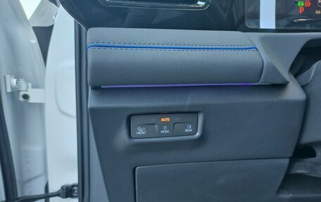 Volkswagen Tiguan, 2026 год, 4 700 000 рублей, 40 фотография