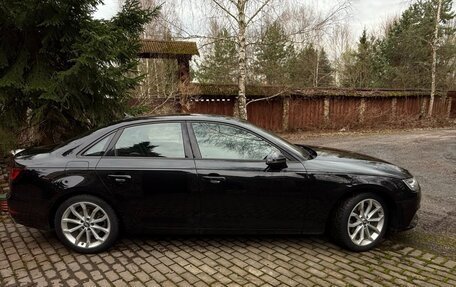 Audi A4, 2017 год, 1 940 000 рублей, 9 фотография