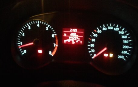 Volkswagen Polo VI (EU Market), 2012 год, 210 000 рублей, 7 фотография