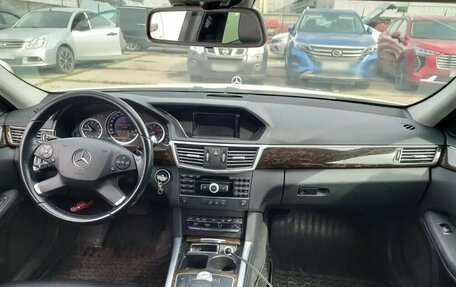 Mercedes-Benz E-Класс, 2012 год, 1 290 000 рублей, 11 фотография