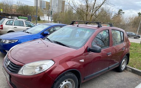 Renault Sandero I, 2011 год, 650 000 рублей, 2 фотография