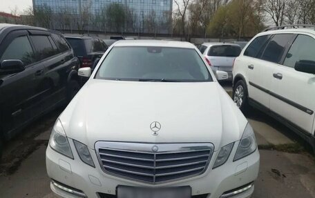 Mercedes-Benz E-Класс, 2012 год, 1 290 000 рублей, 12 фотография