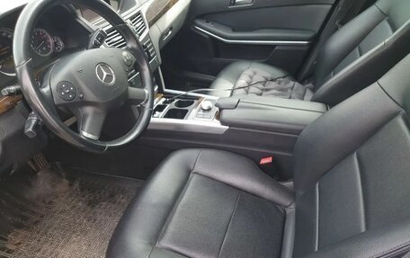 Mercedes-Benz E-Класс, 2012 год, 1 290 000 рублей, 3 фотография