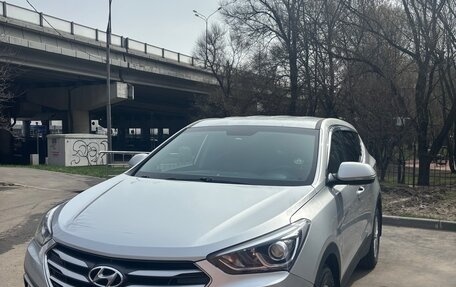 Hyundai Santa Fe III рестайлинг, 2016 год, 2 190 000 рублей, 1 фотография