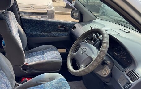 Toyota Ipsum II, 1997 год, 350 000 рублей, 1 фотография