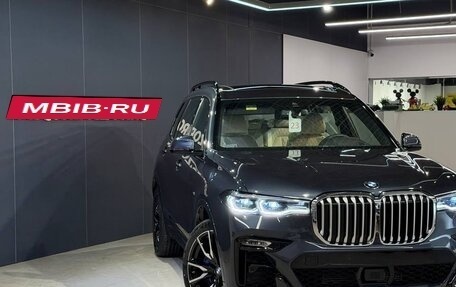 BMW X7, 2025 год, 14 300 000 рублей, 3 фотография