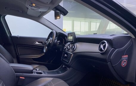 Mercedes-Benz GLA, 2015 год, 2 679 000 рублей, 13 фотография