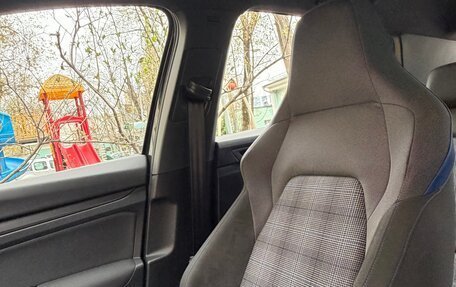 Volkswagen Golf VIII, 2020 год, 3 200 000 рублей, 12 фотография