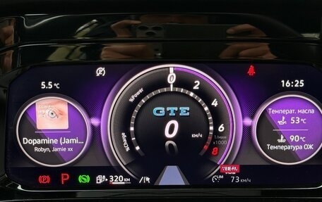 Volkswagen Golf VIII, 2020 год, 3 200 000 рублей, 9 фотография