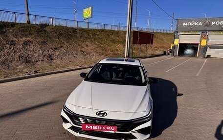 Hyundai Elantra, 2023 год, 2 440 000 рублей, 7 фотография