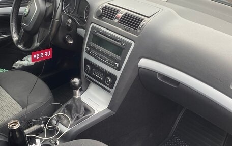 Skoda Octavia, 2011 год, 750 000 рублей, 16 фотография