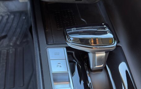 Hyundai Elantra, 2023 год, 2 440 000 рублей, 17 фотография