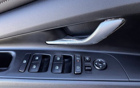 Hyundai Elantra, 2023 год, 2 440 000 рублей, 16 фотография