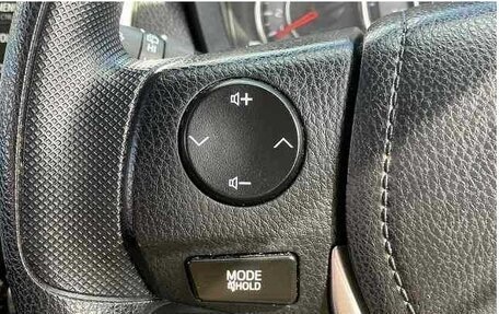 Toyota Corolla, 2019 год, 1 700 000 рублей, 9 фотография