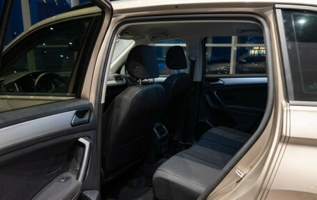 Volkswagen Tiguan II, 2019 год, 2 190 000 рублей, 7 фотография