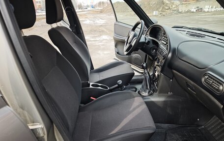 Chevrolet Niva I рестайлинг, 2017 год, 700 000 рублей, 7 фотография