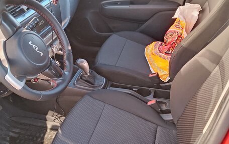 KIA Rio IV, 2021 год, 1 470 000 рублей, 4 фотография