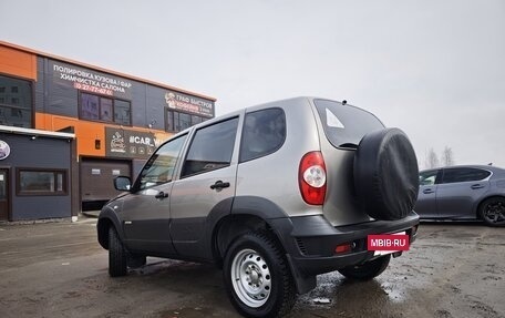 Chevrolet Niva I рестайлинг, 2017 год, 700 000 рублей, 6 фотография