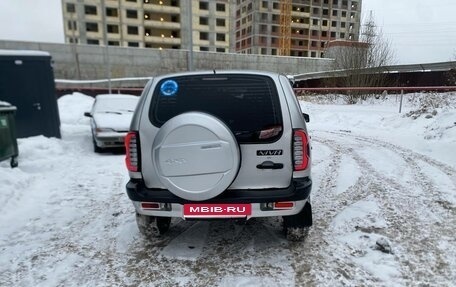 Chevrolet Niva I рестайлинг, 2003 год, 260 000 рублей, 7 фотография