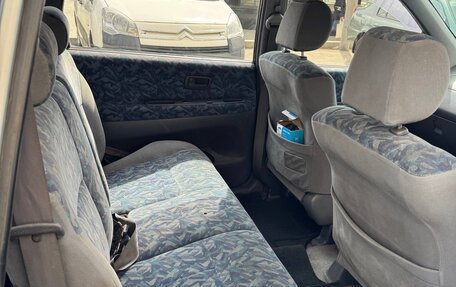 Toyota Ipsum II, 1997 год, 350 000 рублей, 4 фотография