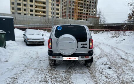 Chevrolet Niva I рестайлинг, 2003 год, 260 000 рублей, 13 фотография