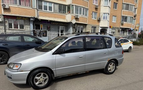 Toyota Ipsum II, 1997 год, 350 000 рублей, 18 фотография