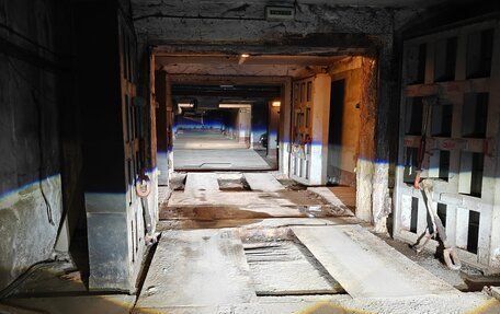 Land Rover Discovery III, 2007 год, 1 750 000 рублей, 19 фотография