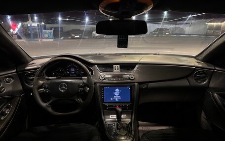 Mercedes-Benz CLS, 2006 год, 1 000 000 рублей, 10 фотография