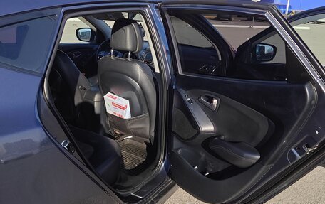 Hyundai ix35 I рестайлинг, 2010 год, 999 999 рублей, 10 фотография