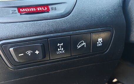 Hyundai ix35 I рестайлинг, 2010 год, 999 999 рублей, 4 фотография