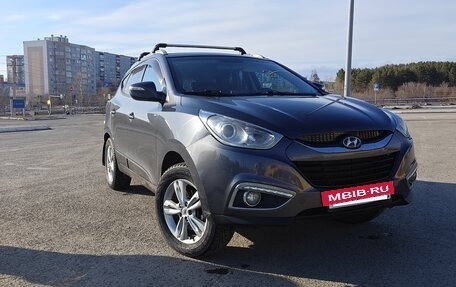 Hyundai ix35 I рестайлинг, 2010 год, 999 999 рублей, 20 фотография