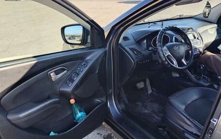 Hyundai ix35 I рестайлинг, 2010 год, 999 999 рублей, 26 фотография