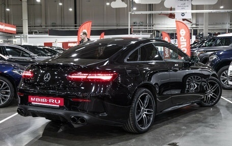 Mercedes-Benz E-Класс, 2018 год, 3 599 000 рублей, 7 фотография