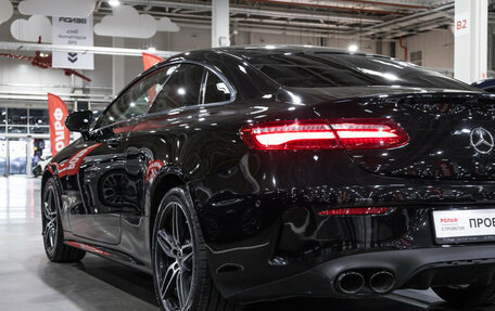 Mercedes-Benz E-Класс, 2018 год, 3 599 000 рублей, 10 фотография
