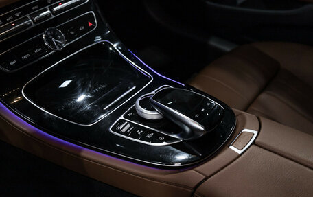 Mercedes-Benz E-Класс, 2018 год, 3 599 000 рублей, 23 фотография