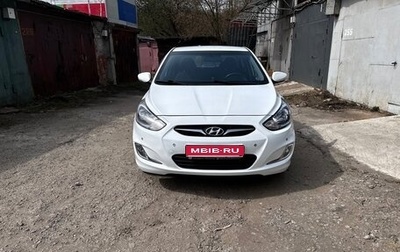 Hyundai Solaris II рестайлинг, 2012 год, 580 000 рублей, 1 фотография