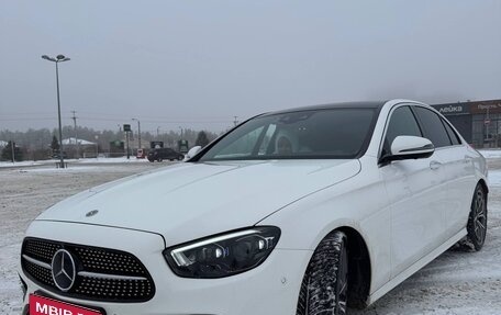 Mercedes-Benz E-Класс, 2020 год, 4 900 000 рублей, 1 фотография